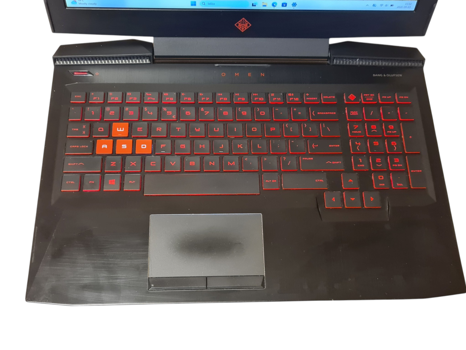 HP OMEN 15 - i7-7700HQ / 32GB RAM / 256GB SSD+1TB HDD - Image 7