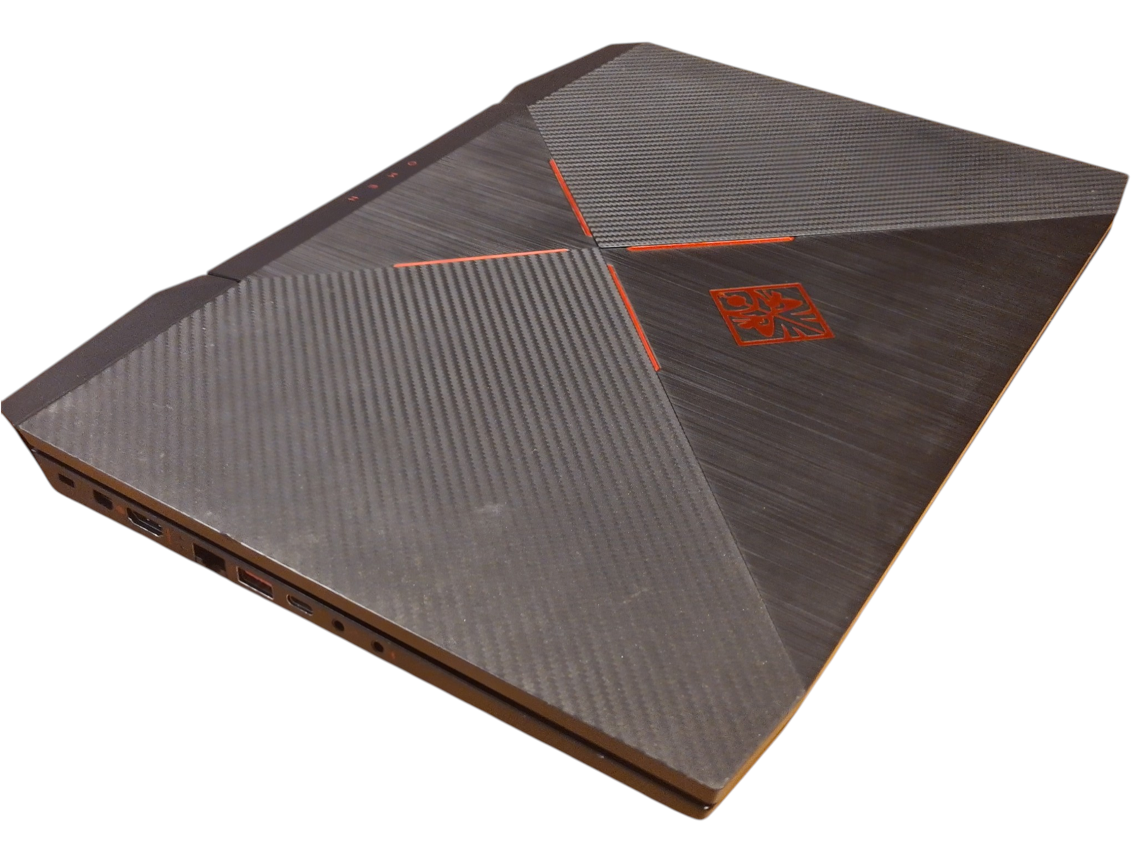 HP OMEN 15 - i7-7700HQ / 32GB RAM / 256GB SSD+1TB HDD - Image 10