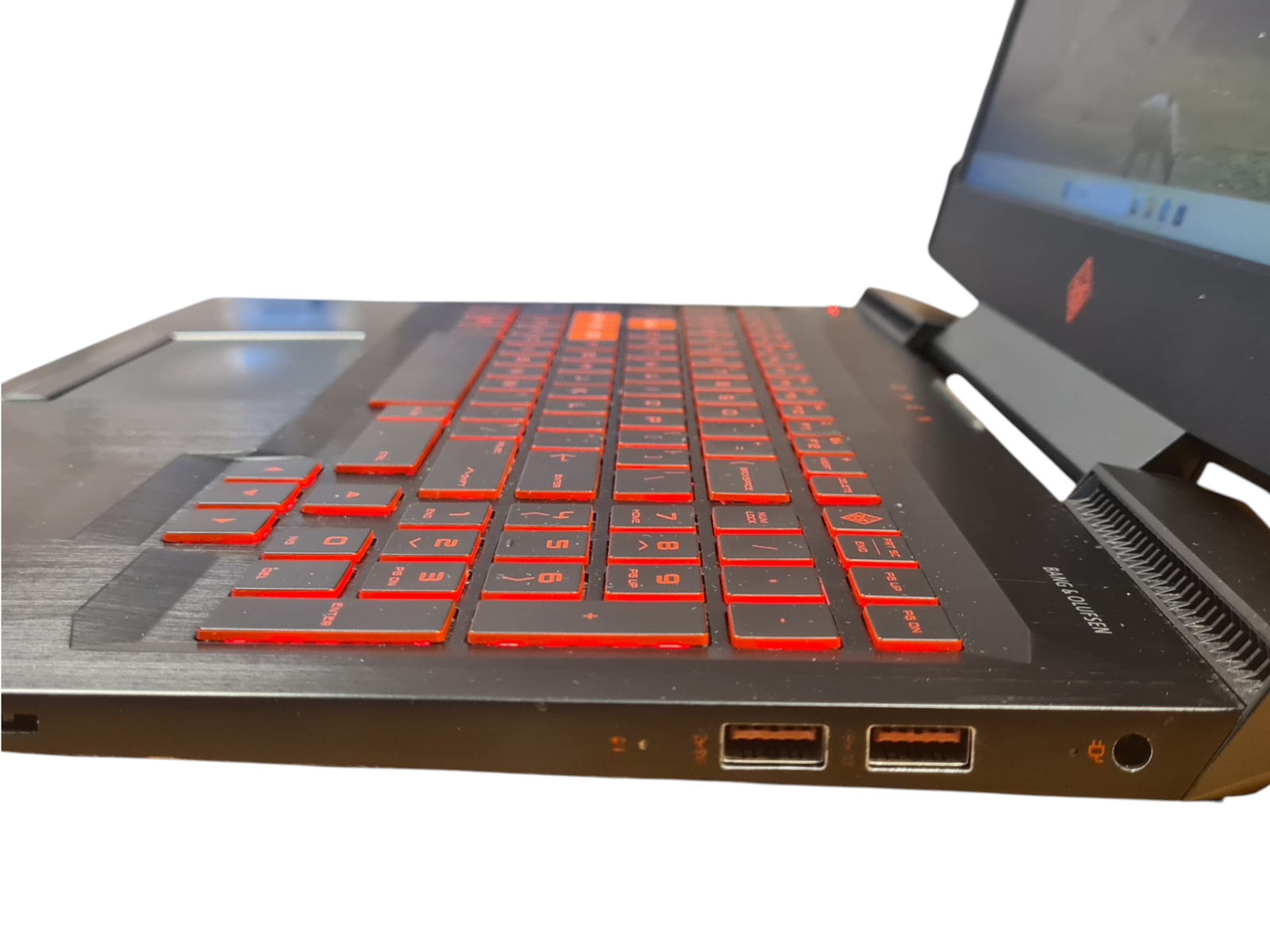 HP OMEN 15 - i7-7700HQ / 32GB RAM / 256GB SSD+1TB HDD - Image 5