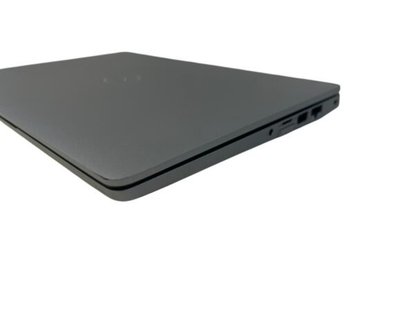 Dell Latitude 5310 - Intel i5-10210U / 16GB / 256GB SSD - Image 9