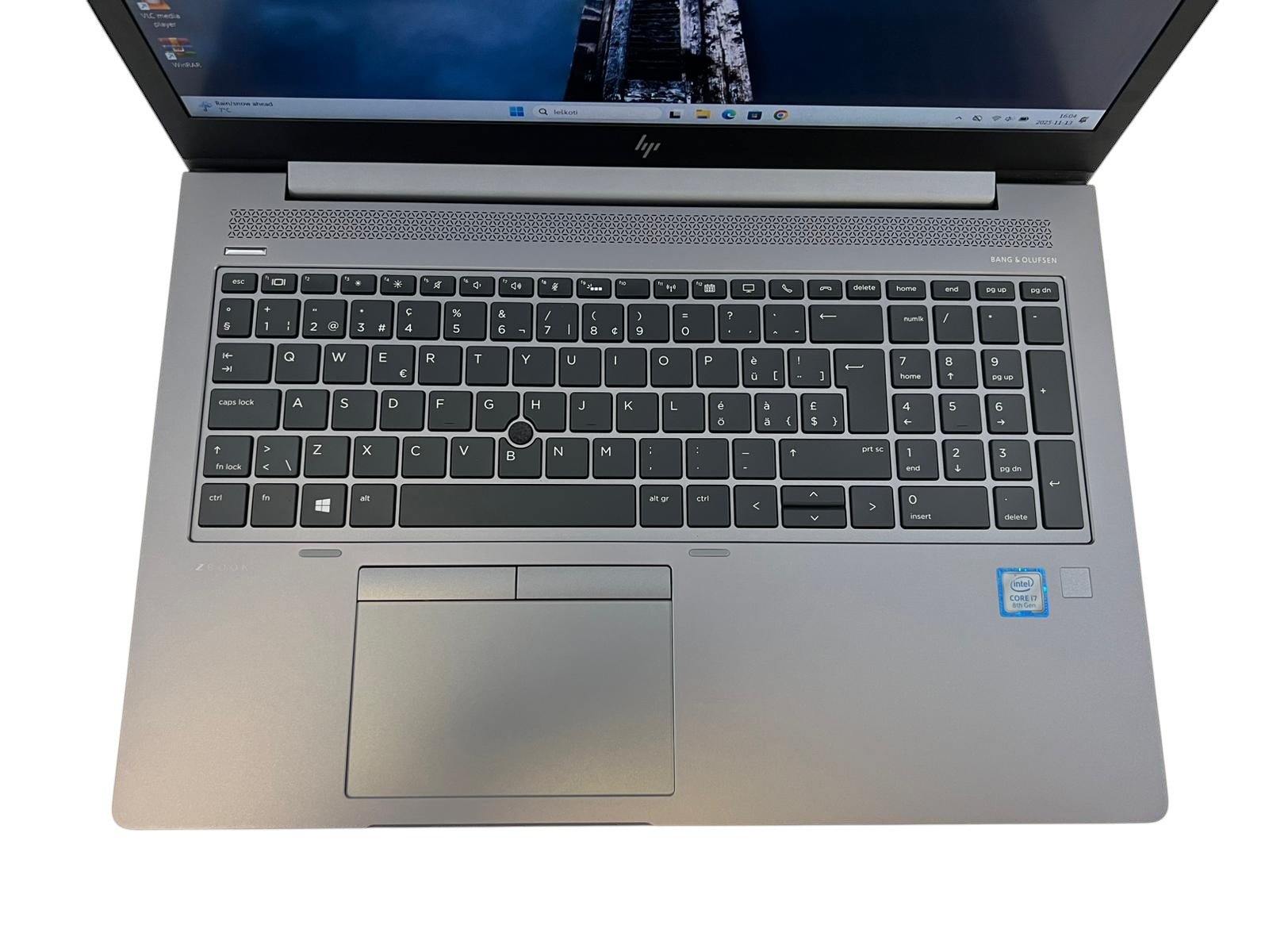 HP ZBook 15u G5 - i7-8650U / 16/256GB / Radeon Pro WX 3100 - Image 9