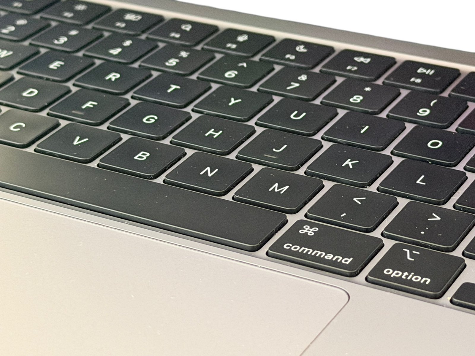 MacBook Air 13" 2022 Apple M2 / 8GB / 256GB SSD - Image 10