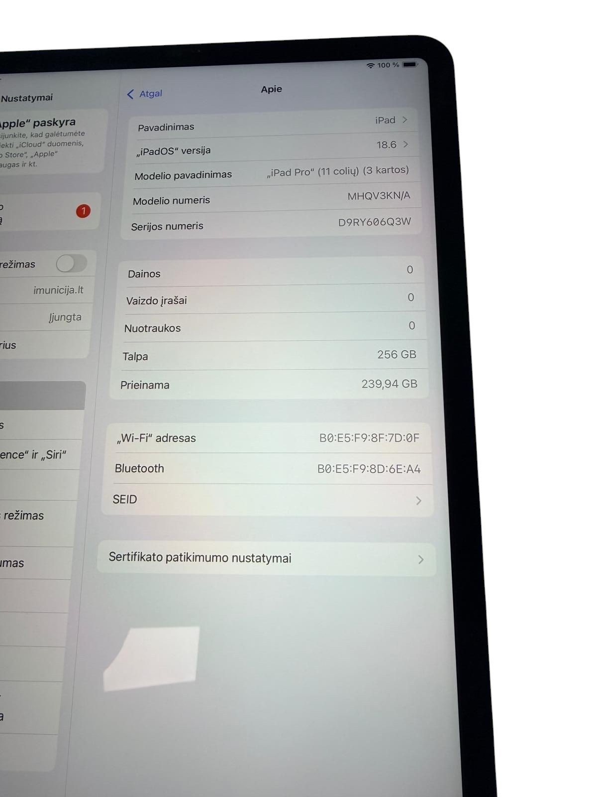 Apple iPad Pro 11-inch (3rd generation) (2021) 256GB - Image 4