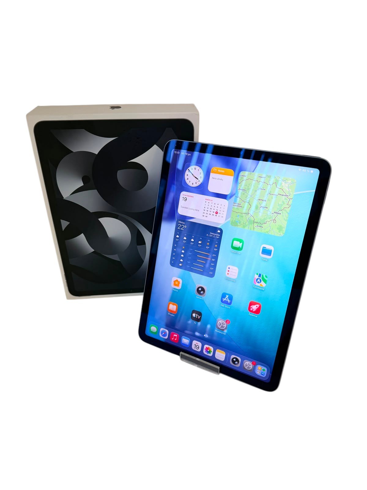 iPad Air (5th generation) (2022) 64GB - Image 2