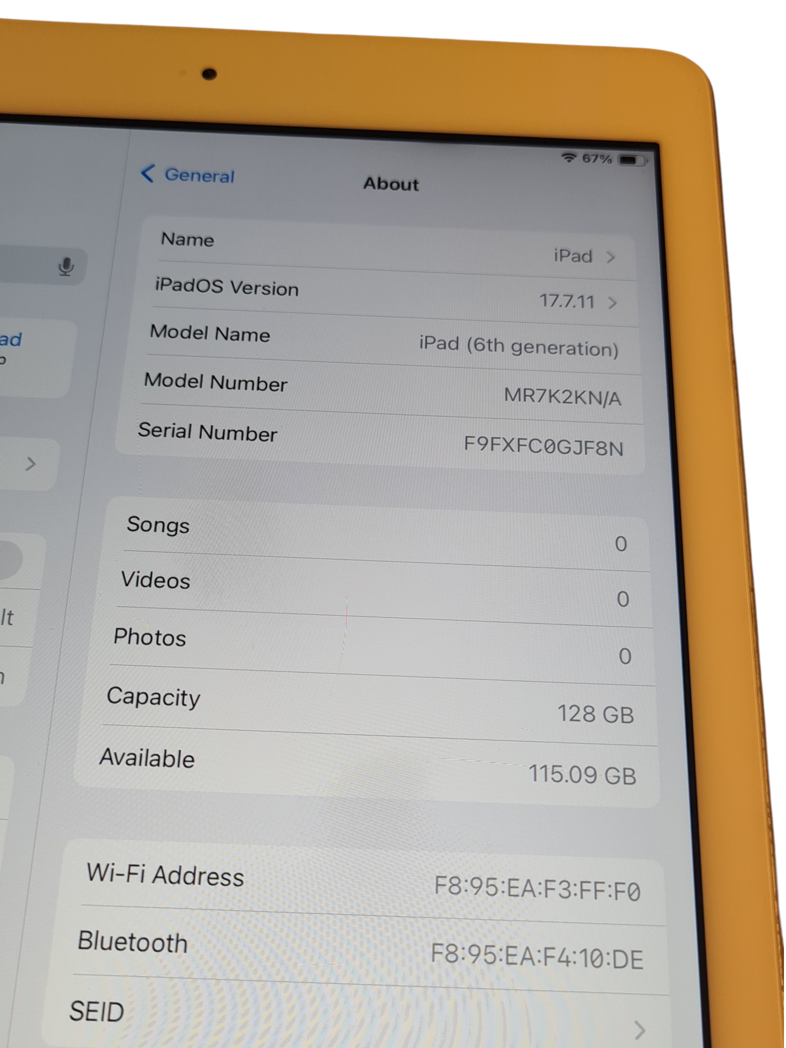 iPad (6th Generation) 128GB - Image 5