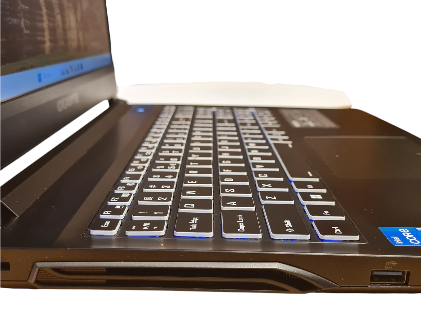 Gigabyte G5 MD - 11th i5-11400H / 16/512GB SSD / RTX 3050 Ti - Image 6