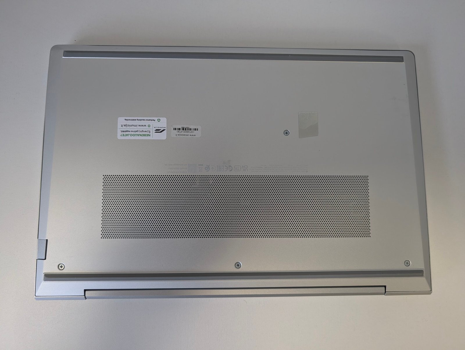 HP EliteBook 645 G9 | Ryzen 5 PRO 5675U | 32 GB RAM | 256 GB SSD | 14″ FHD - Image 10